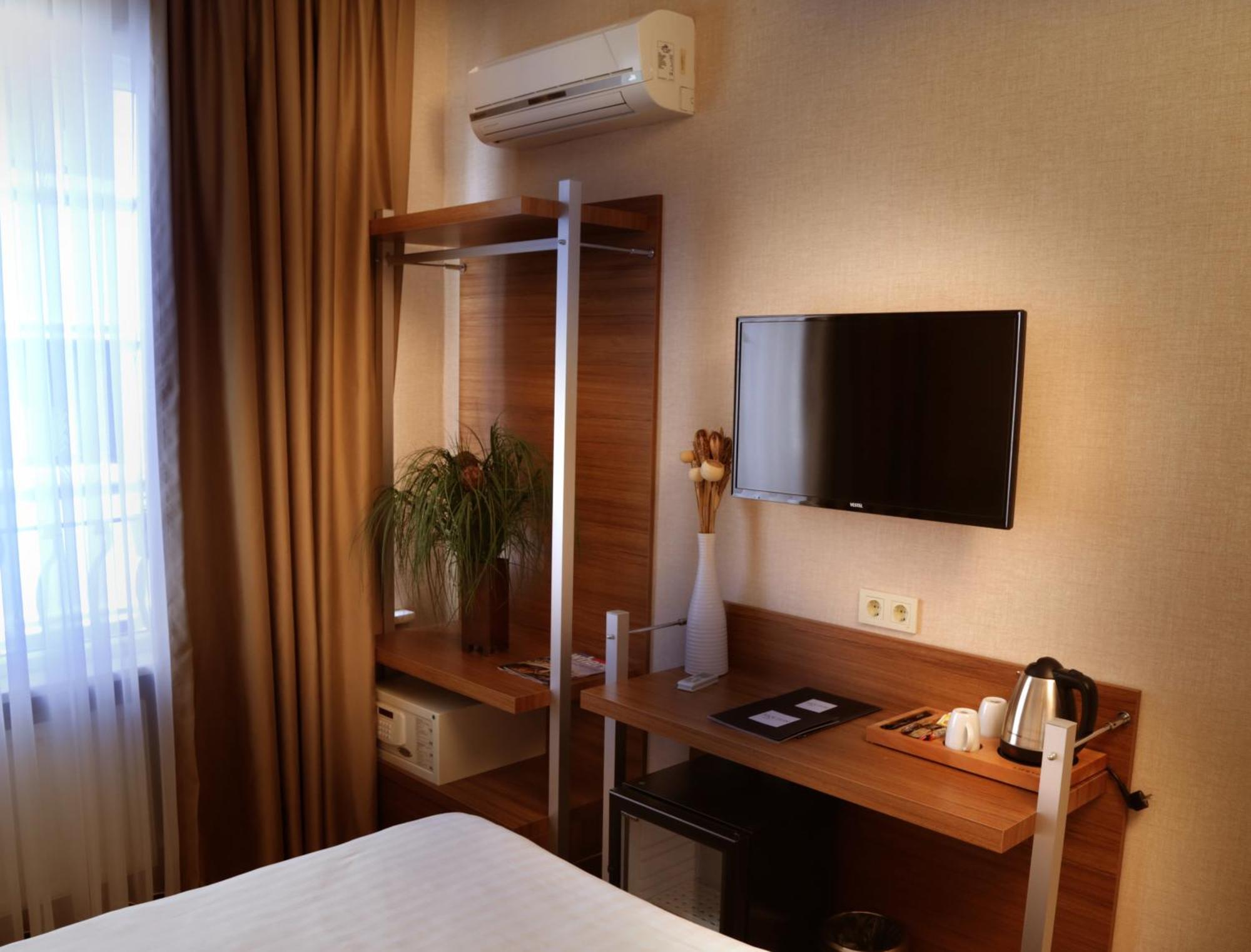 Sisli Mls Hotel Istanbul Bagian luar foto